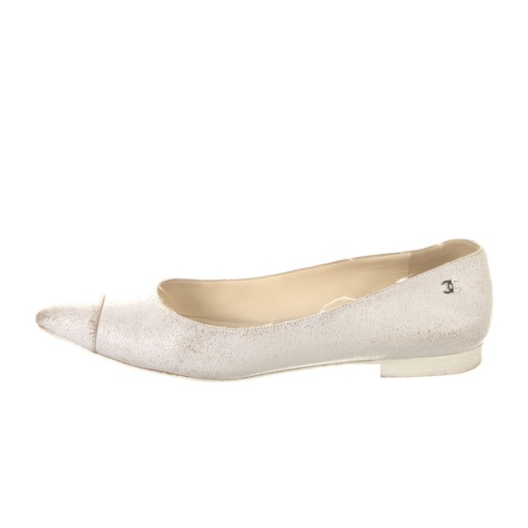 2014 Interlocking CC Logo Ballet Flats - Picture 1 of 5